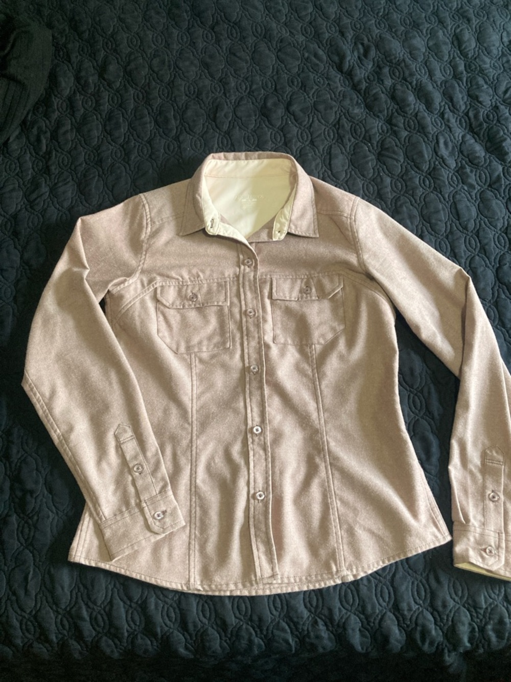 Arc’teryx women’s button up